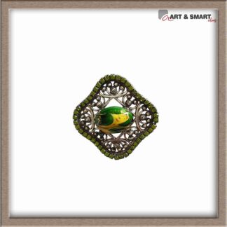 Καρφίτσα χειροποίητη με στρας πράσινα και πέτρα καμπουσόν